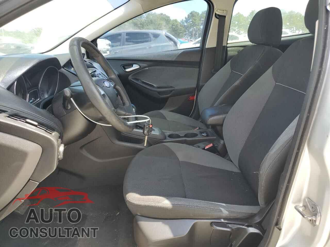 FORD FOCUS 2012 - 1FAHP3F22CL444577
