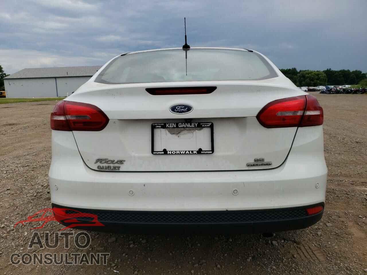 FORD FOCUS 2016 - 1FADP3F29GL358431