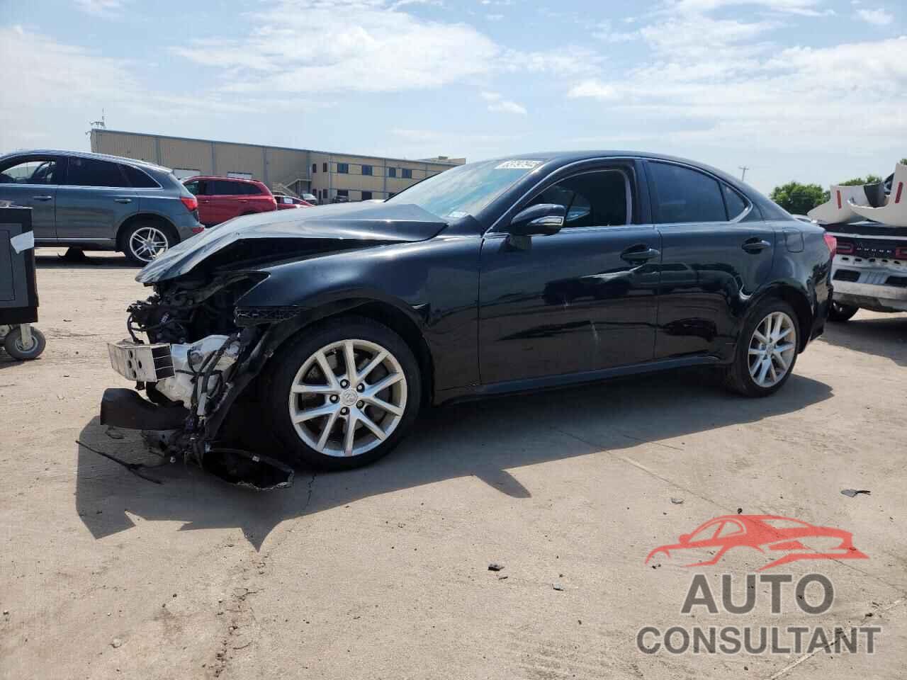 LEXUS IS 2011 - JTHCE5C29B5001869
