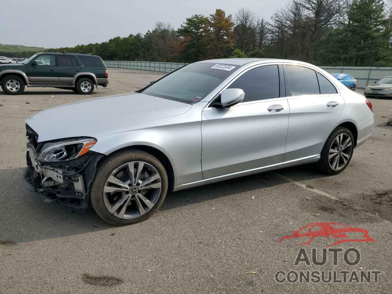MERCEDES-BENZ C-CLASS 2018 - 55SWF4KB9JU253673