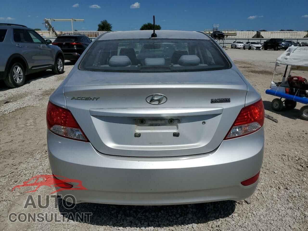 HYUNDAI ACCENT 2013 - KMHCT4AE8DU334678