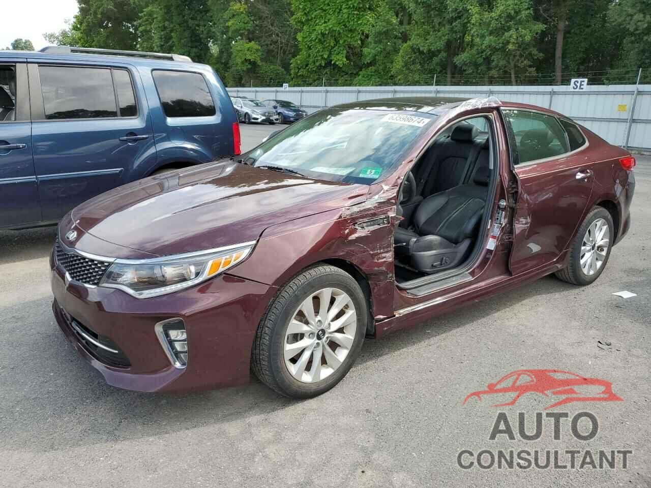 KIA OPTIMA 2018 - 5XXGU4L33JG210107