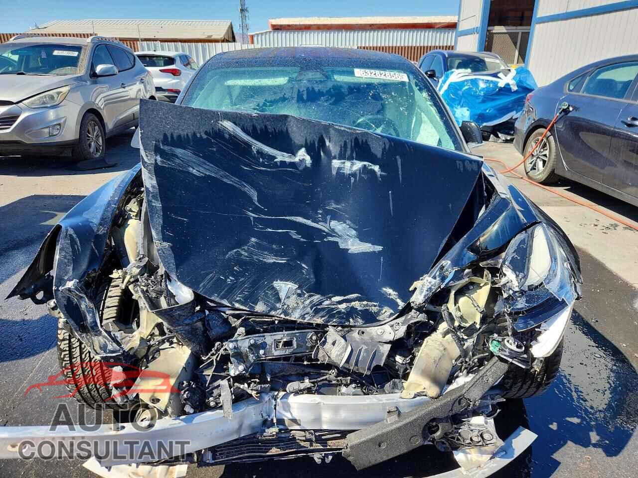TESLA MODEL 3 2018 - 5YJ3E1EA6JF154575