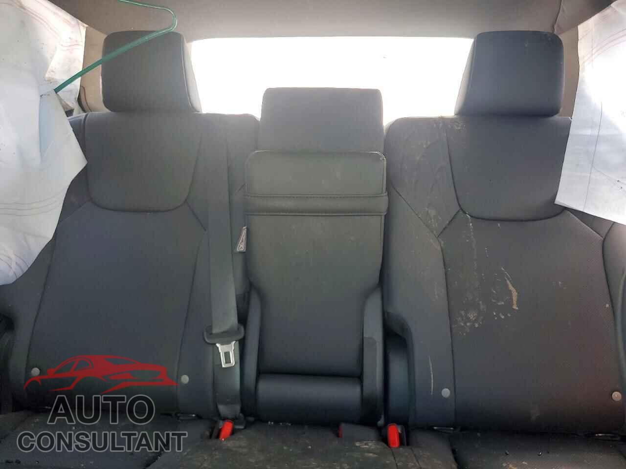 LEXUS UNKNOWN 2025 - 2T2BBMCA0SC090866