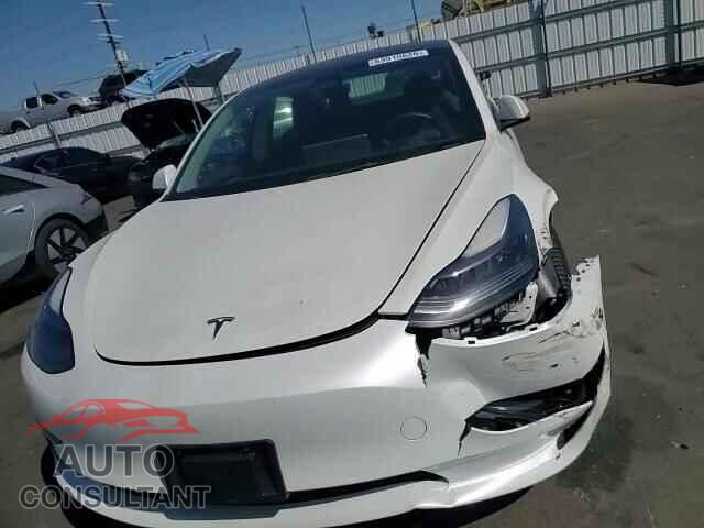 TESLA MODEL 3 2023 - 5YJ3E1EA5PF672878