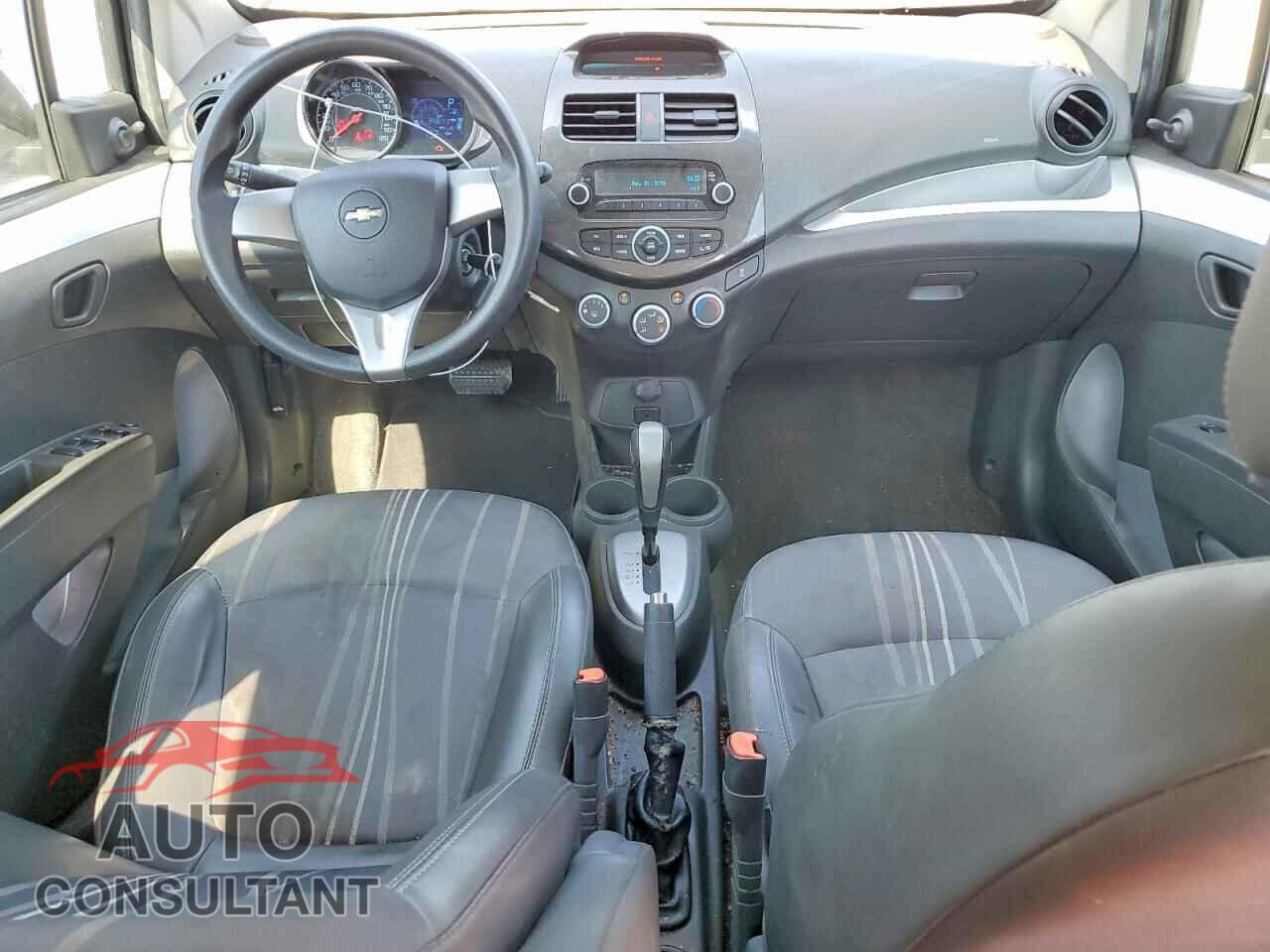 CHEVROLET SPARK 2015 - KL8CB6S93FC810972