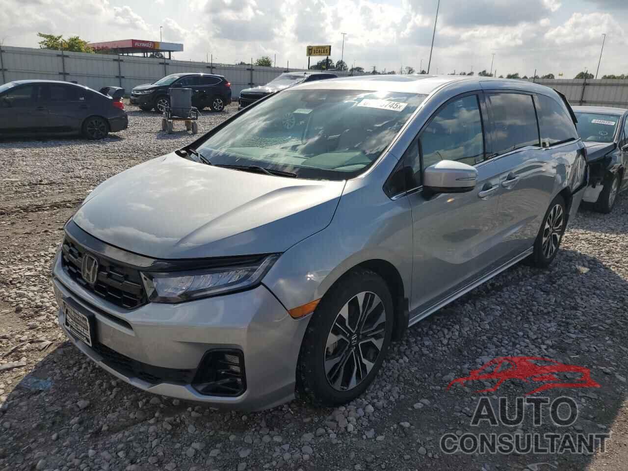 HONDA ODYSSEY 2025 - 5FNRL6H95SB020401