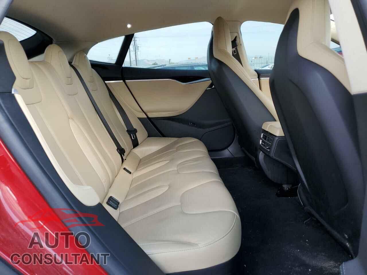 TESLA MODEL S 2014 - 5YJSA1H10EFP56218