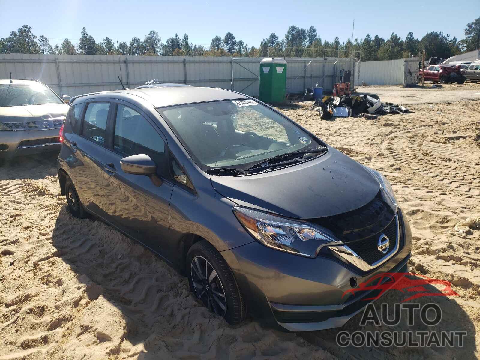 NISSAN VERSA 2018 - 3N1CE2CP9JL356411