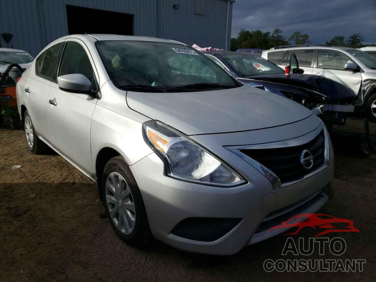 NISSAN VERSA 2017 - 3N1CN7AP0HL866379