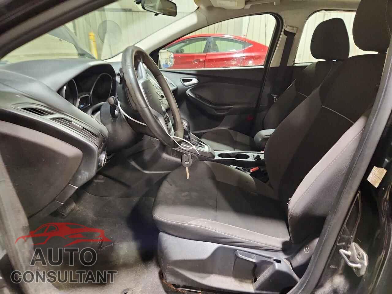 FORD FOCUS 2014 - 1FADP3K29EL226997