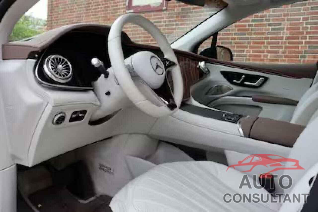 MERCEDES-BENZ EQS SUV 58 2023 - 4JGDM4EB7PA017XXX