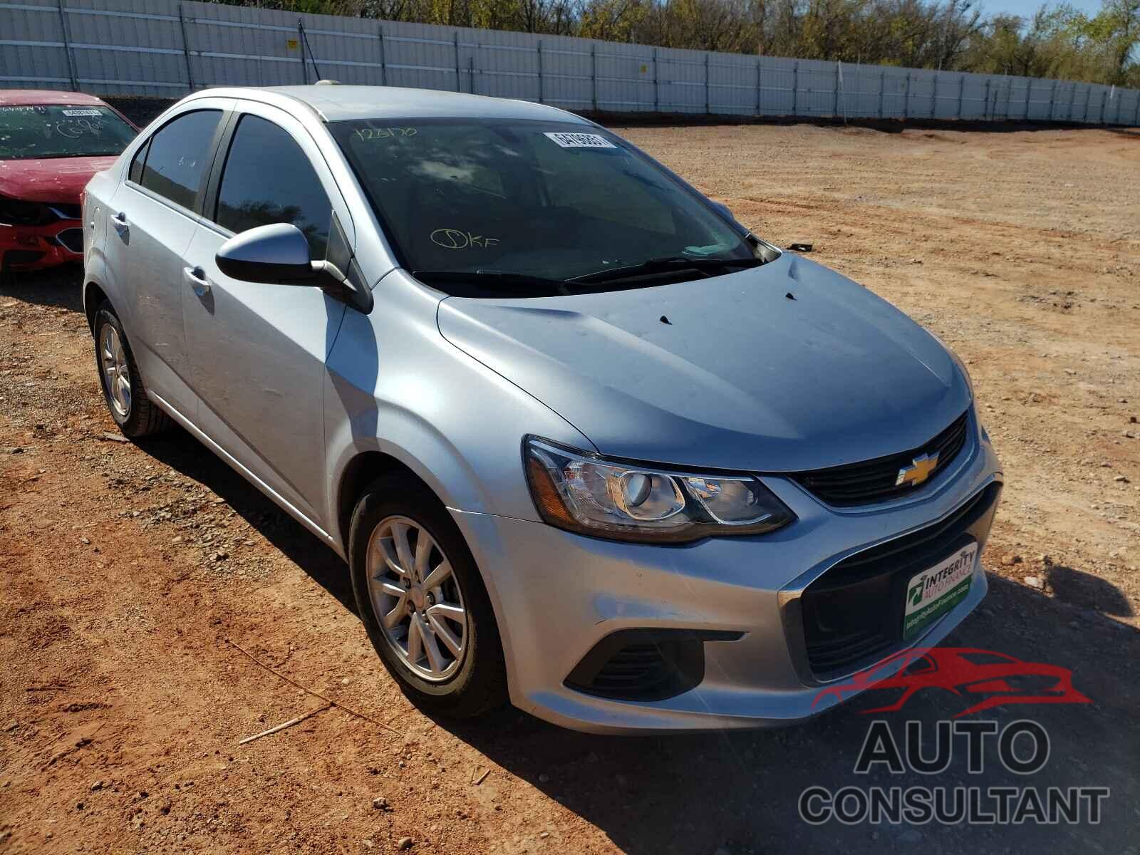 CHEVROLET SONIC 2017 - 1G1JD5SH9H4126170