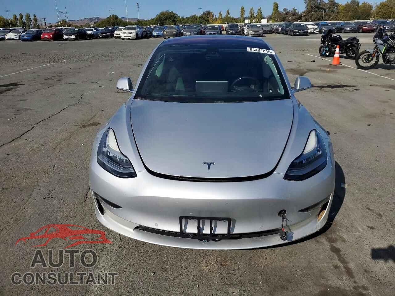 TESLA MODEL 3 2018 - 5YJ3E1EA2JF024339