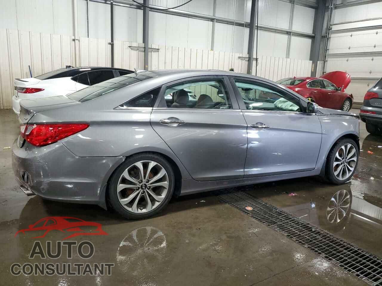 HYUNDAI SONATA 2013 - 5NPEC4AB7DH608319