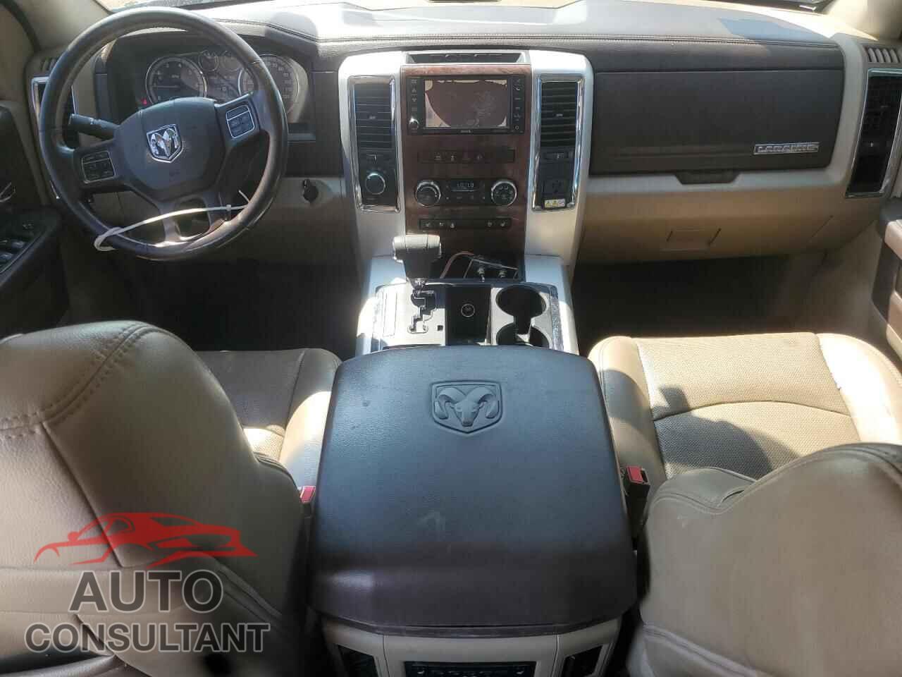DODGE RAM 1500 2012 - 1C6RD7NT8CS255101
