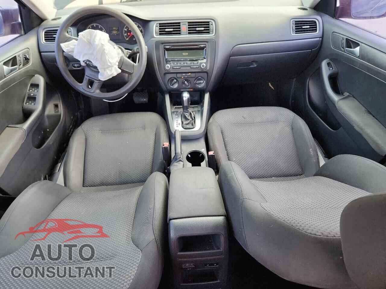 VOLKSWAGEN JETTA 2012 - 3VW2K7AJ5CM353464