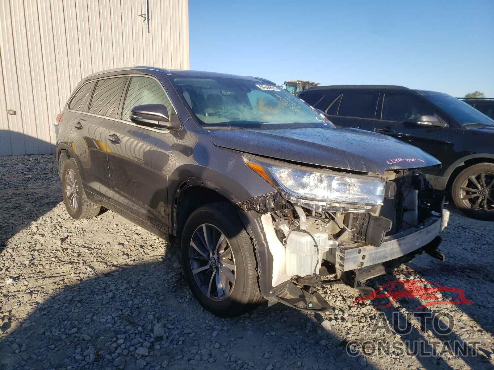 TOYOTA HIGHLANDER 2018 - 5TDKZRFH3JS270922