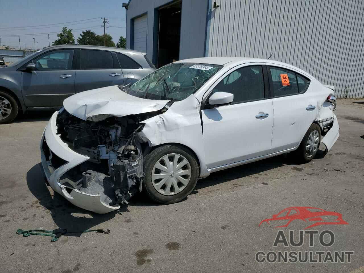 NISSAN VERSA 2018 - 3N1CN7AP0JL823053