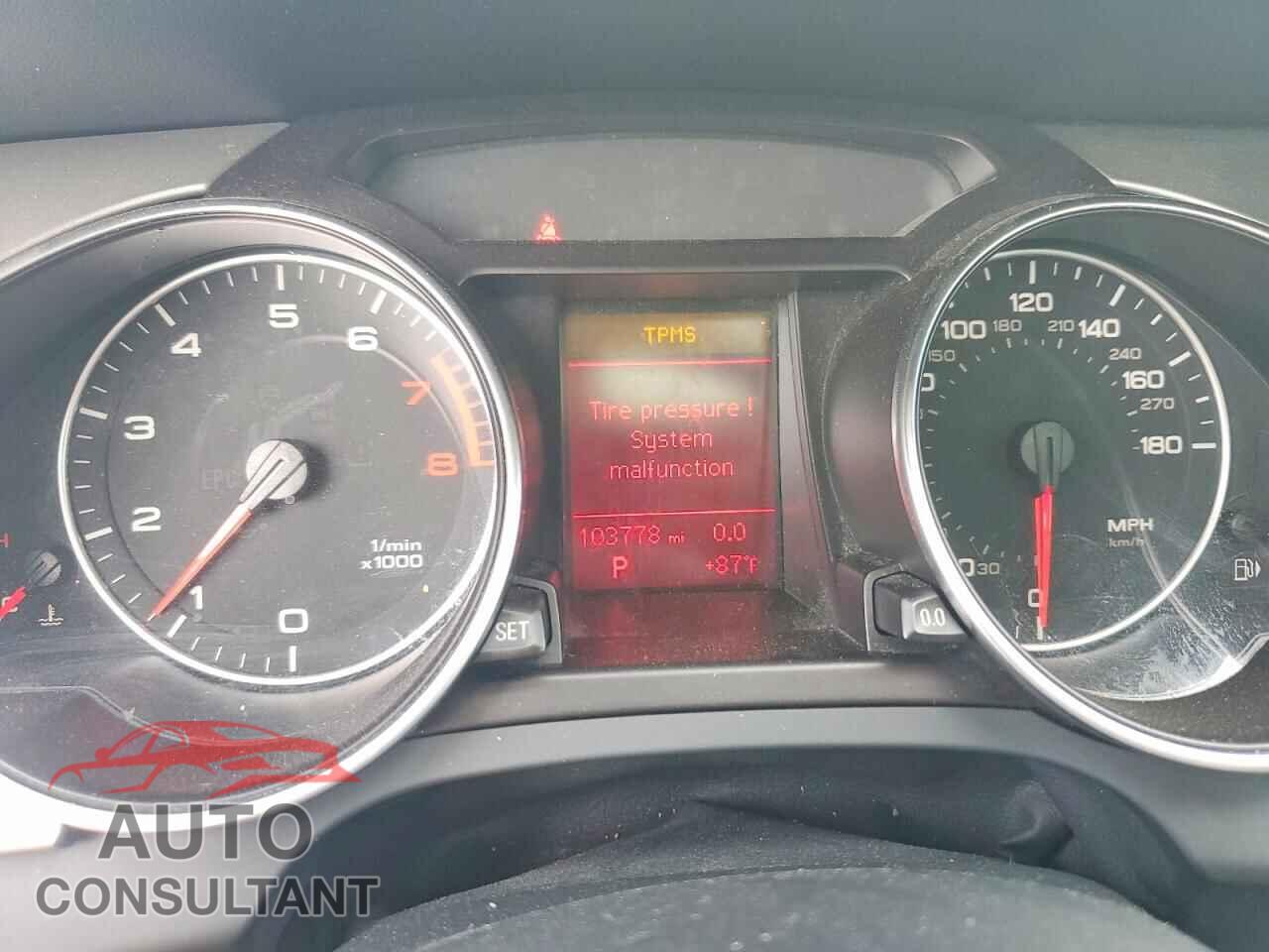 AUDI A5 2010 - WAULFAFR4AA010630