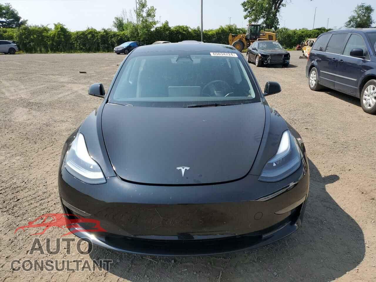 TESLA MODEL 3 2023 - LRW3E1FA7PC945117