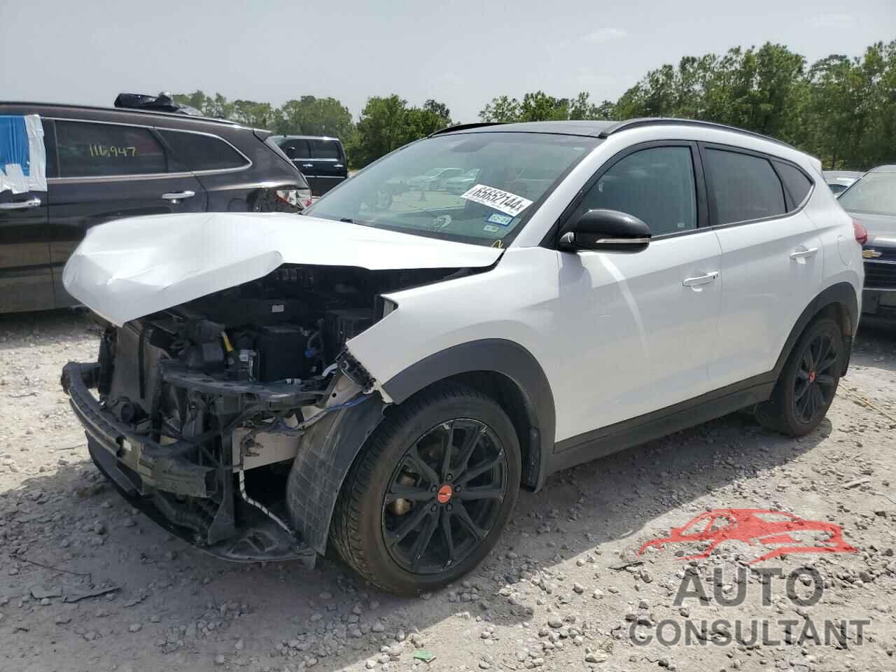 HYUNDAI TUCSON 2017 - KM8J33A27HU552401