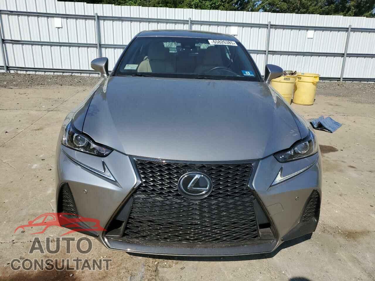 LEXUS IS 2019 - JTHC81D23K5036809