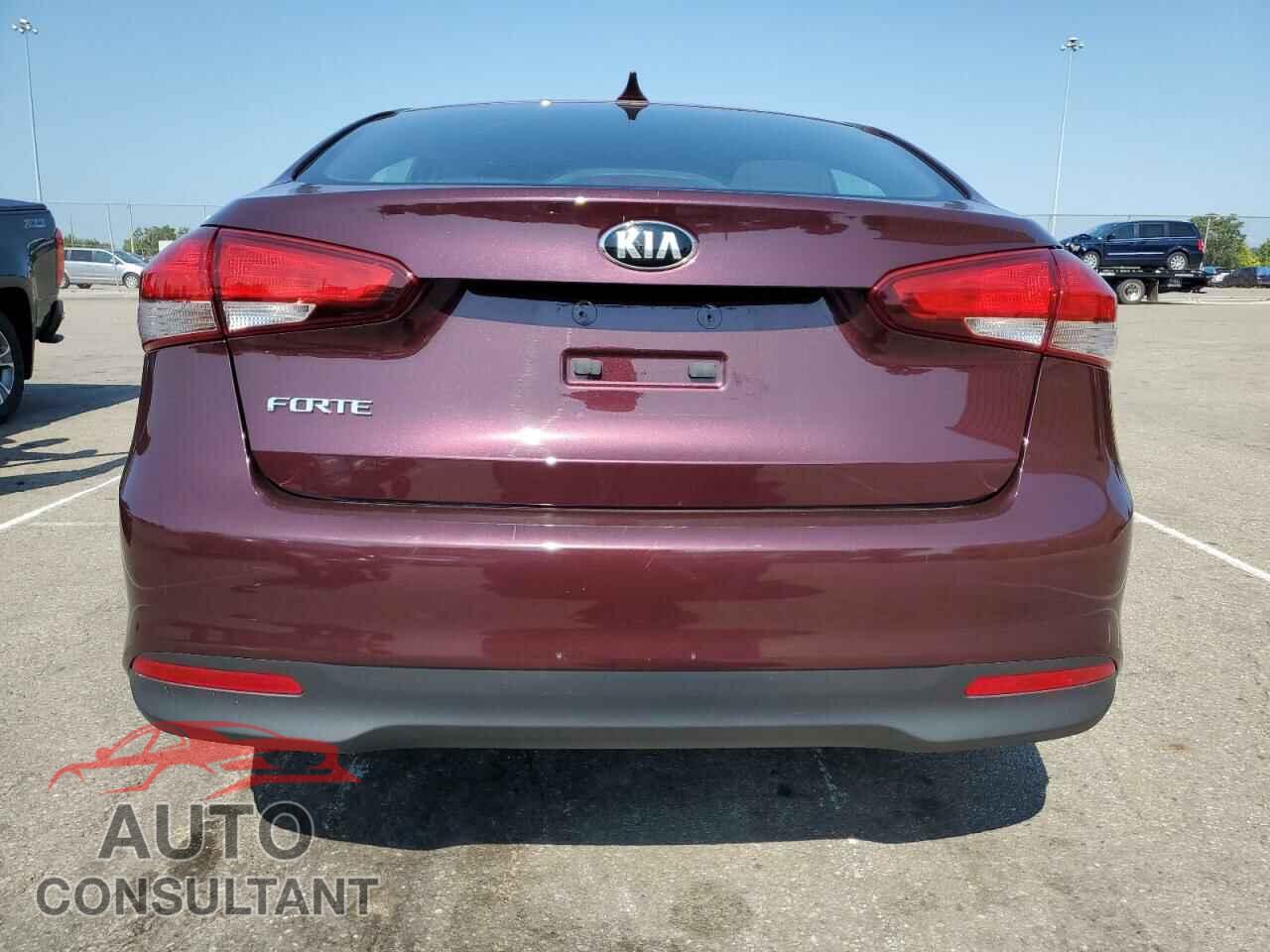 KIA FORTE 2018 - 3KPFK4A73JE189601