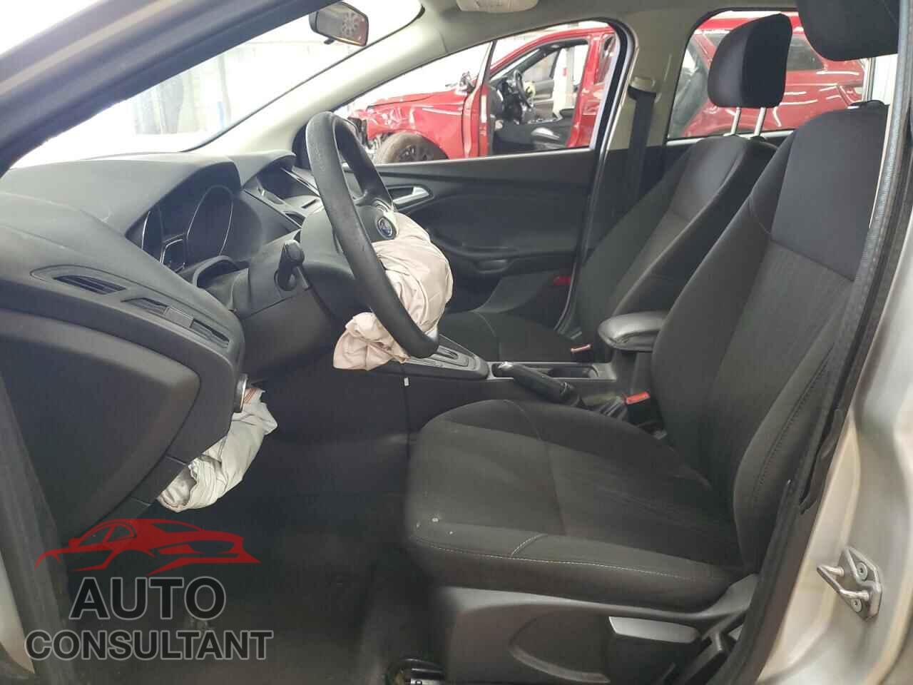 FORD FOCUS 2016 - 1FADP3F29GL365671