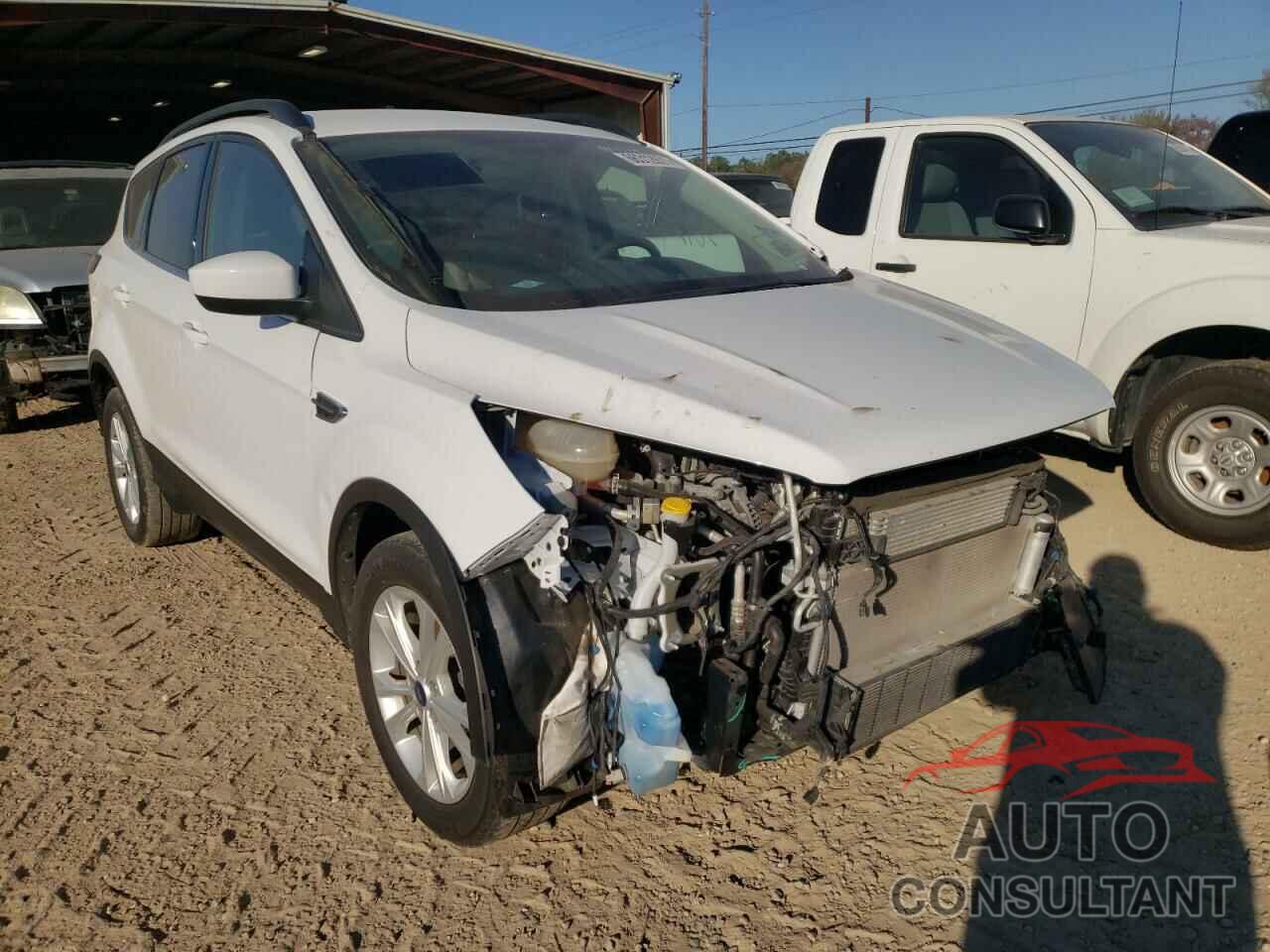 FORD ESCAPE 2018 - 1FMCU0GD6JUB60366