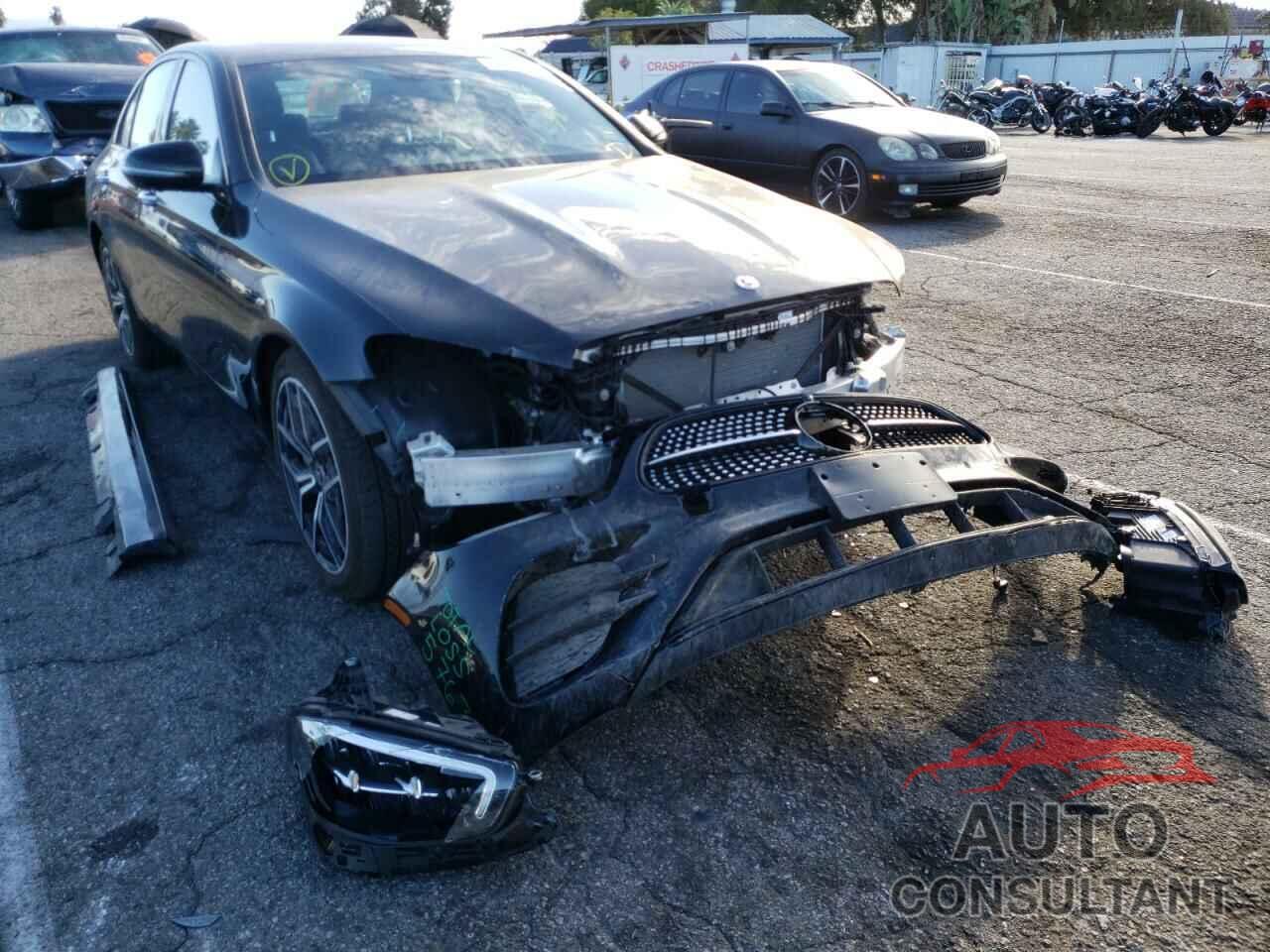 MERCEDES-BENZ E-CLASS 2021 - W1KZF8DB3MA971418