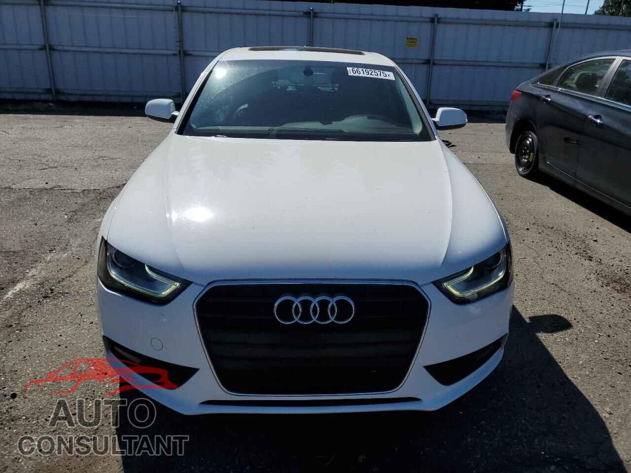 AUDI A4 2013 - WAUFFAFL8DN045953