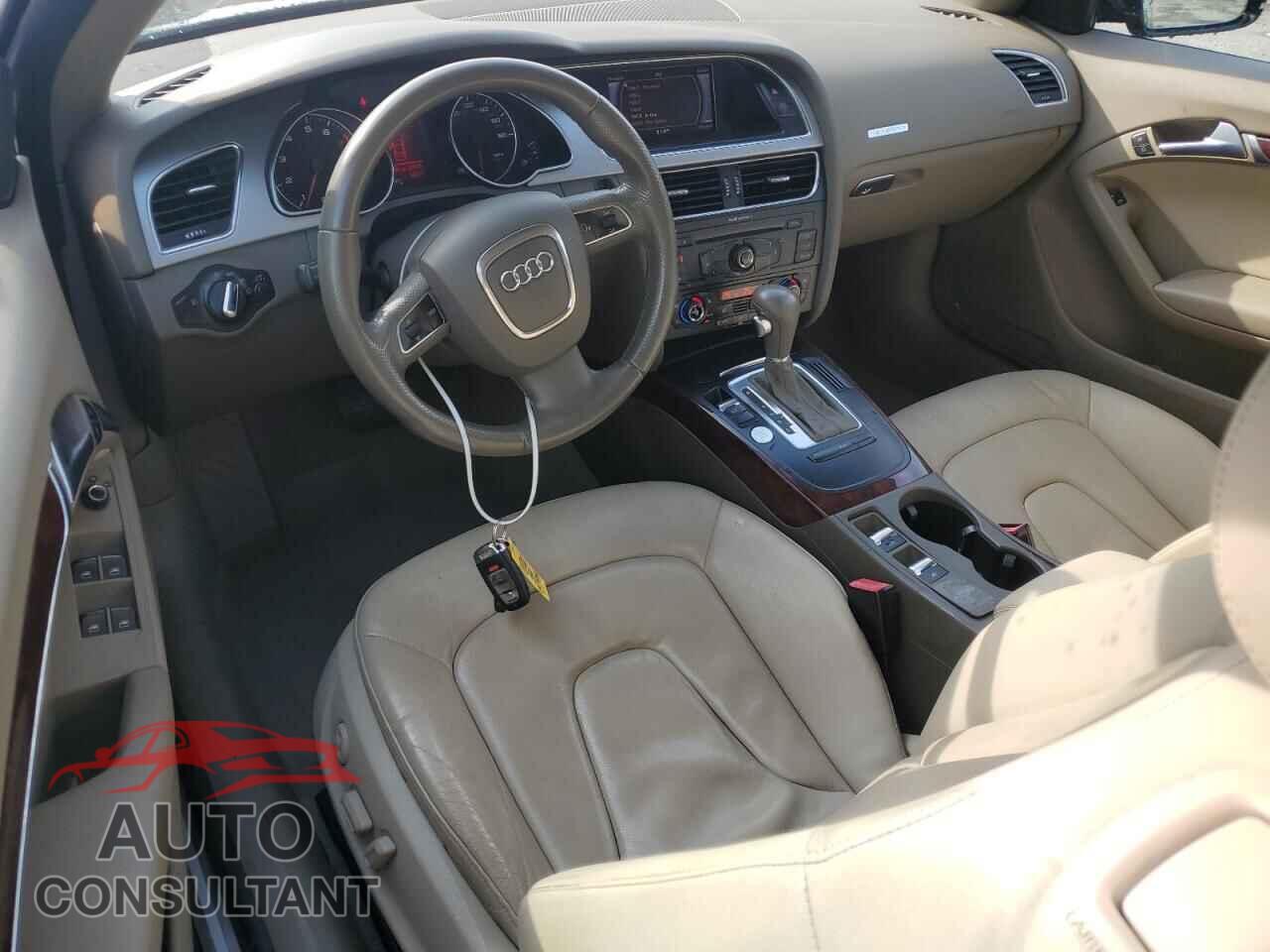 AUDI A5 2012 - WAULFAFH2CN007776