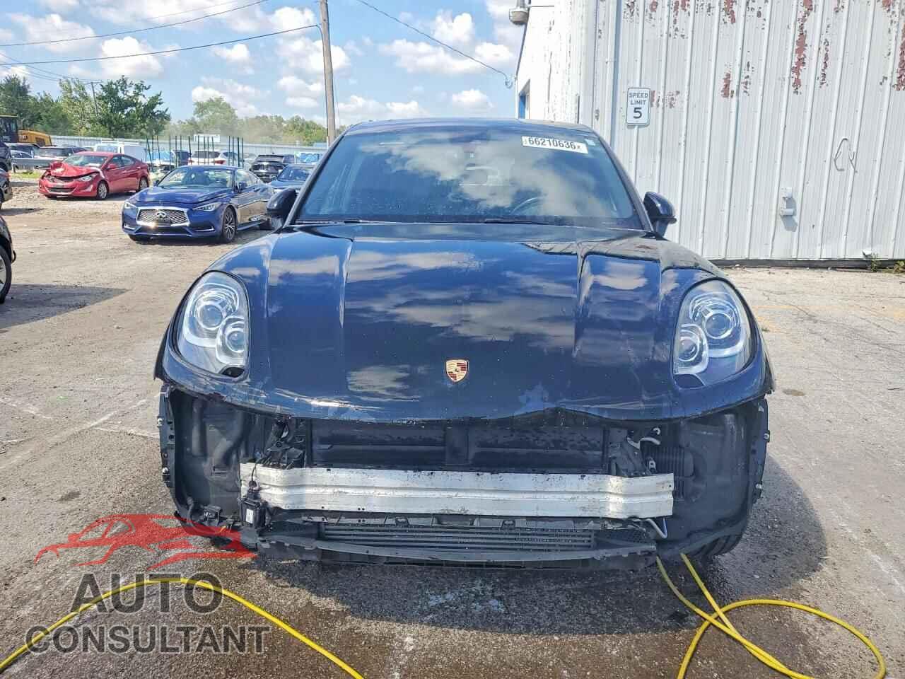 PORSCHE MACAN 2017 - WP1AA2A58HLB05997