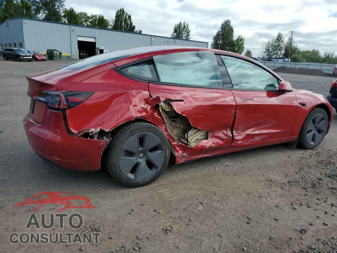 TESLA MODEL 3 2021 - 5YJ3E1EA4MF100096