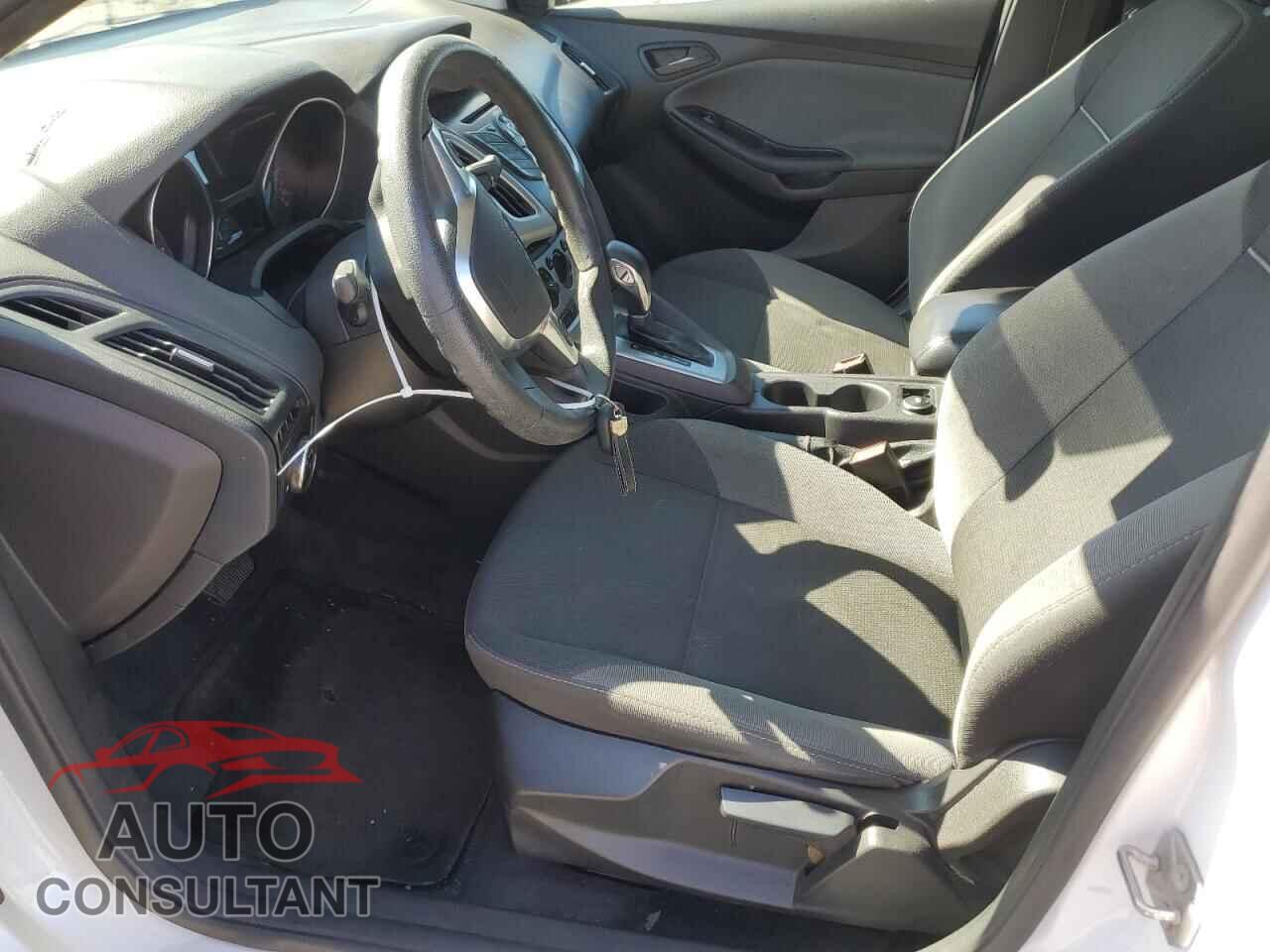FORD FOCUS 2012 - 1FAHP3K23CL367045