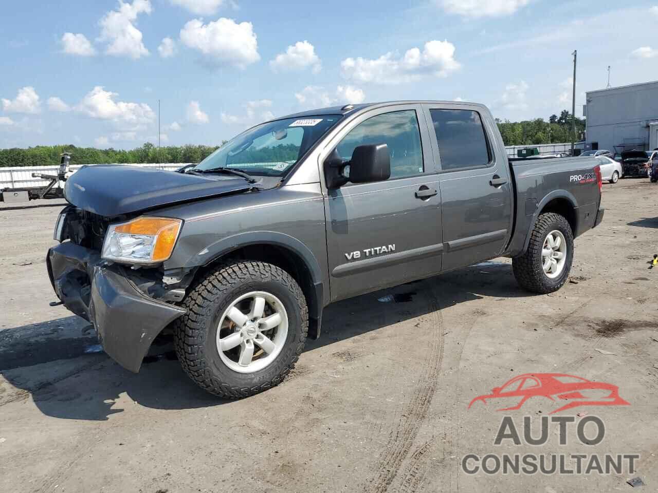 NISSAN TITAN 2011 - 1N6AA0EC8BN318035