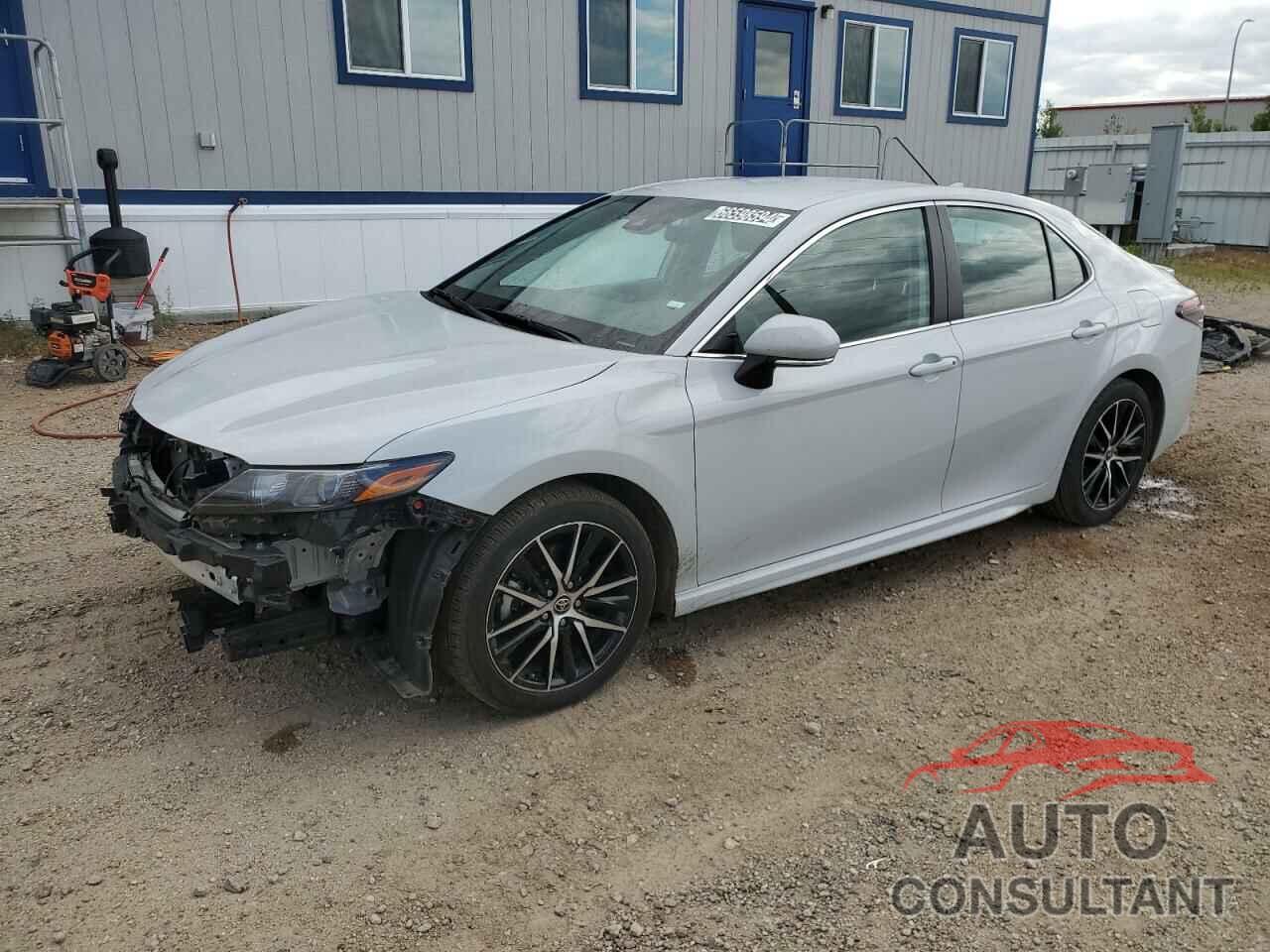 TOYOTA CAMRY 2022 - 4T1G11AK3NU069228