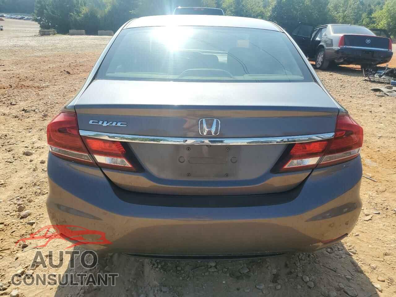 HONDA CIVIC 2013 - 2HGFB2F85DH544753