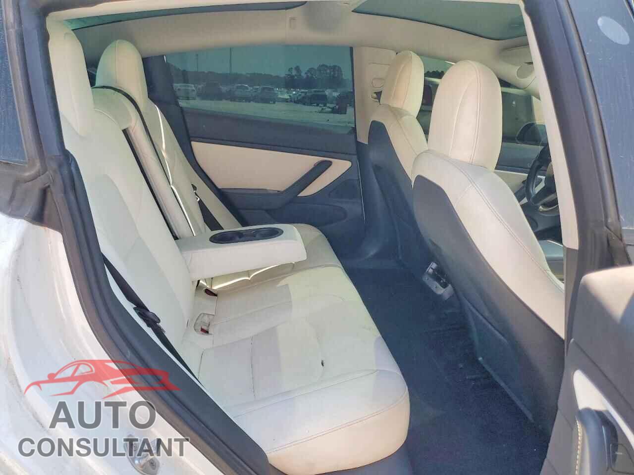 TESLA MODEL 3 2019 - 5YJ3E1EA4KF302420