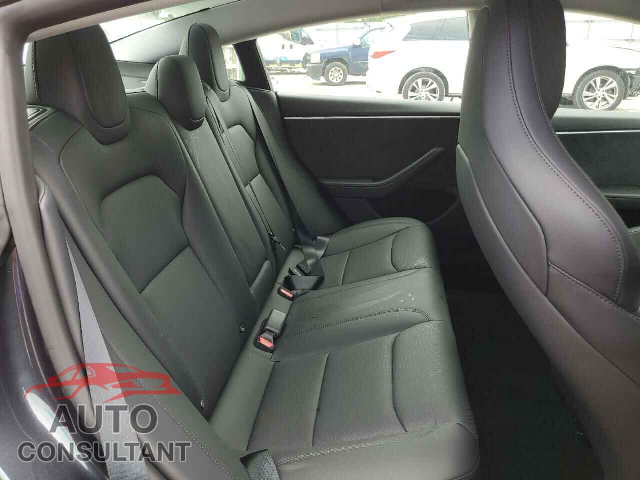 TESLA MODEL 3 2024 - 5YJ3E1ET4RF808566