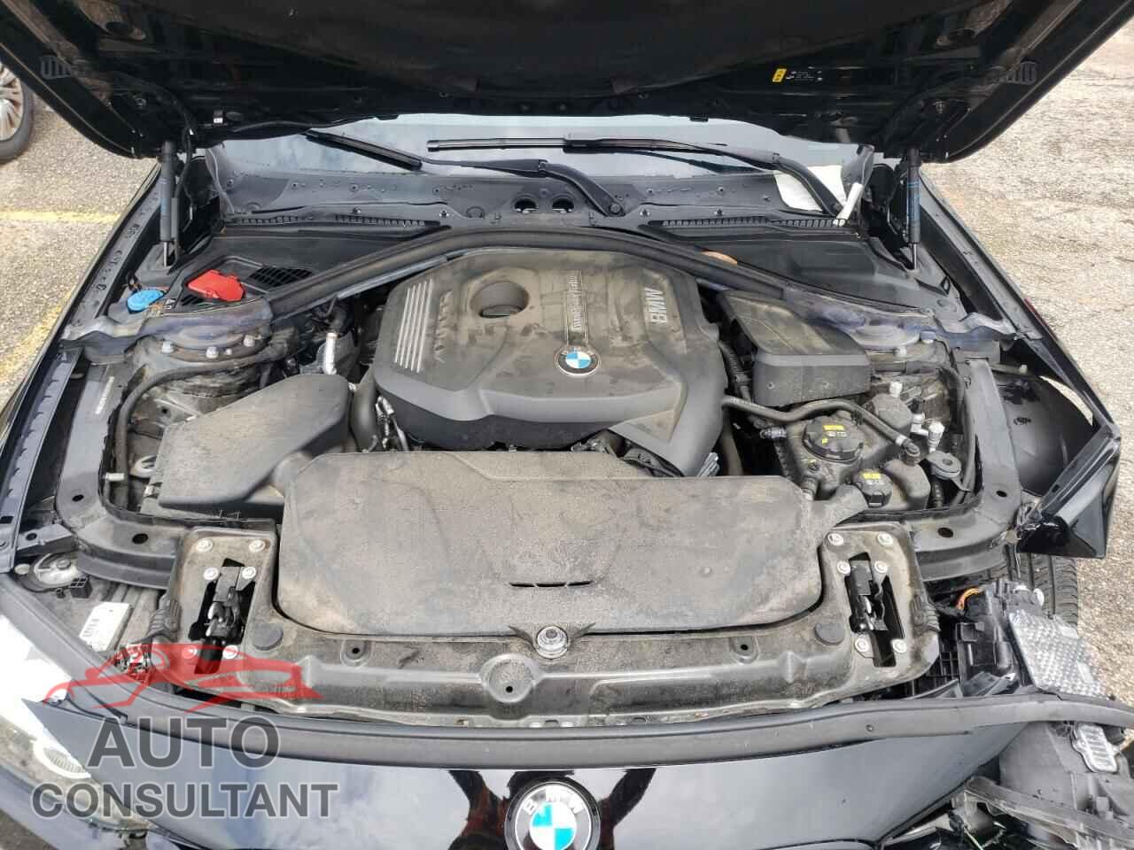 BMW 3 SERIES 2018 - WBA8B9G59JNU97098