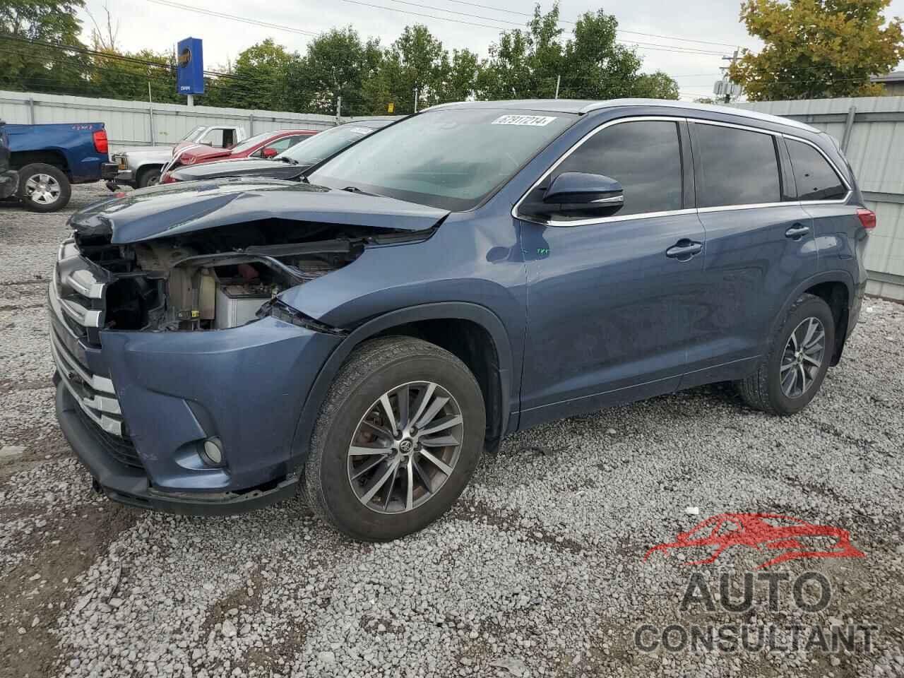 TOYOTA HIGHLANDER 2017 - 5TDJZRFH0HS454611