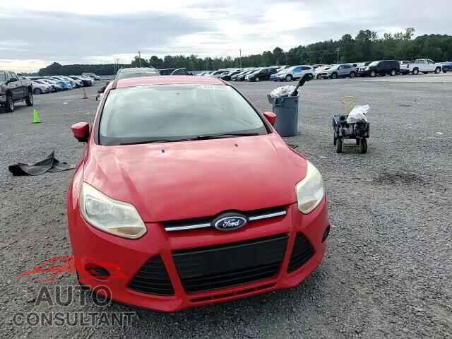 FORD FOCUS 2014 - 1FADP3F20EL285527