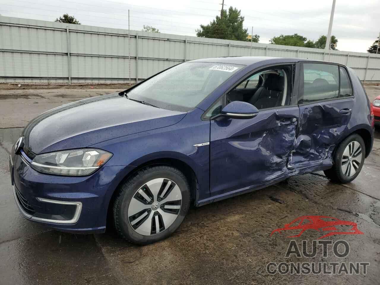 VOLKSWAGEN GOLF 2017 - WVWKR7AU1HW950398