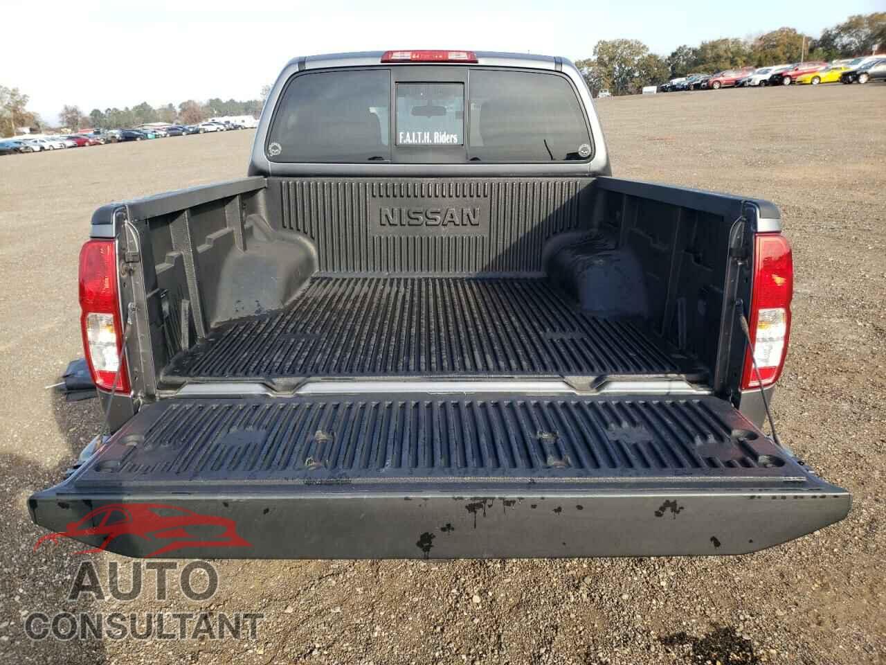 NISSAN FRONTIER 2018 - 1N6DD0ER6JN764367