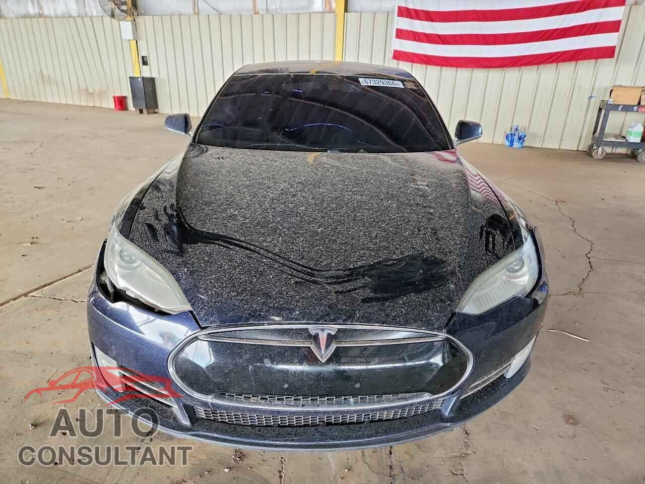 TESLA MODEL S 2012 - 5YJSA1DN2CFP01324
