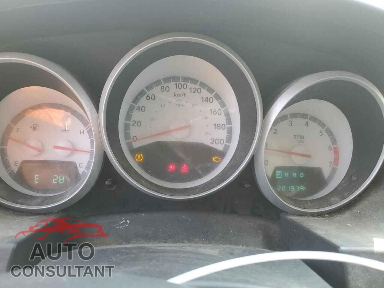 DODGE CARAVAN 2010 - 2D4RN4DE3AR425535