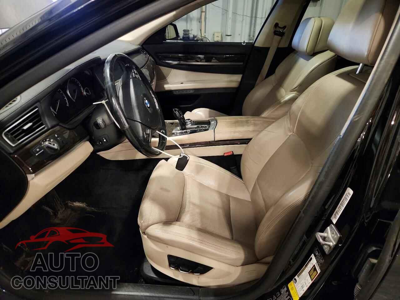 BMW 7 SERIES 2011 - WBAKC8C55BC433883