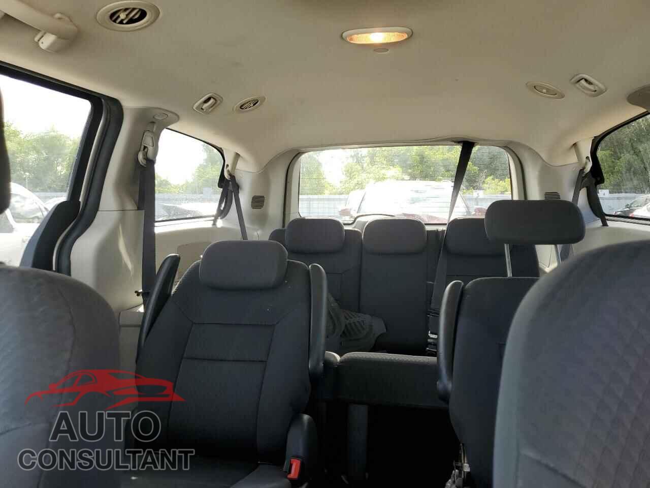 DODGE CARAVAN 2010 - 2D4RN4DE5AR276061